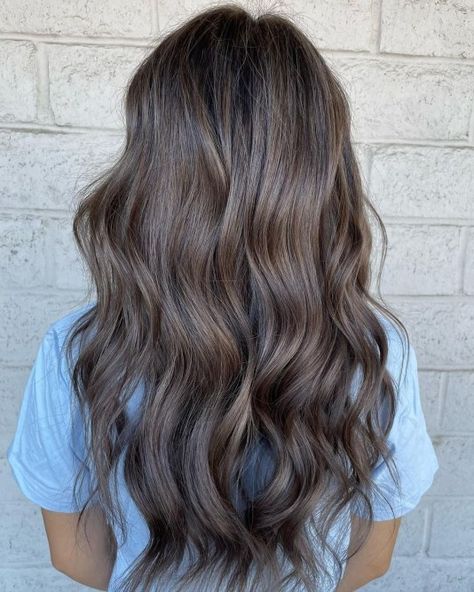 Long Ashy Mushroom Hair with Brown Midshaft Hair Color Ideas 2023 Trends, Light Ashy Brown Hair, Hair Color Ideas 2023, Cool Tone Brown Hair, Mushroom Brown Hair Color, Beautiful Hair Color Ideas, New Hair Color Ideas, Ashy Brown Hair, Mushroom Brown Hair