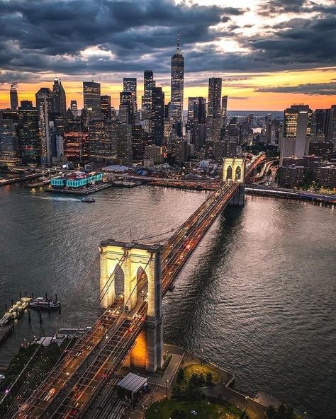 Brooklyn Bridge Aesthetic, Bridge Aesthetic, Usa Architecture, Birmingham News, I Love Nyc, Brighton Beach, Nyc Life, New York Aesthetic, Photography Travel