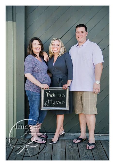 Images from Amy: The Gift of Surrogacy | Sacramento Maternity Photographer Surrogacy Photography, Ivf Timeline, Surrogacy Photos, Surrogacy Journey, Expecting Announcement, Gestational Carrier, Surrogate Mother, Pregnancy Care, Maternity Portraits