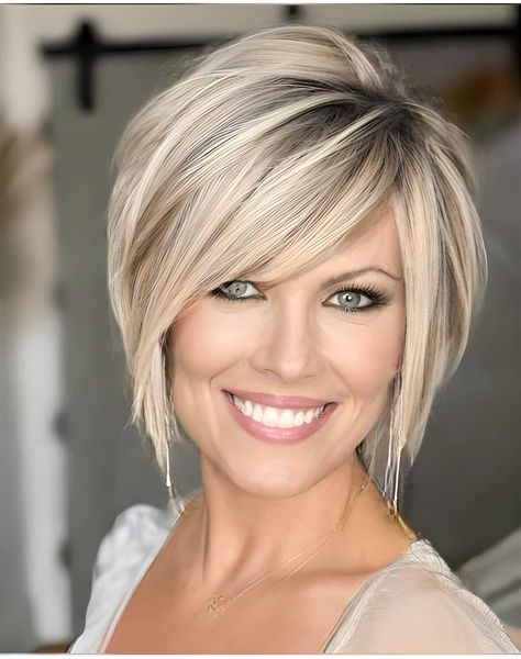 Diamond Haircut, Dimensional Blonde, Blonde Pixie Haircut, Short Blonde, Blonde Pixie, Pixie Haircut, Short Hair Cuts, Hair And Makeup, Hair Makeup