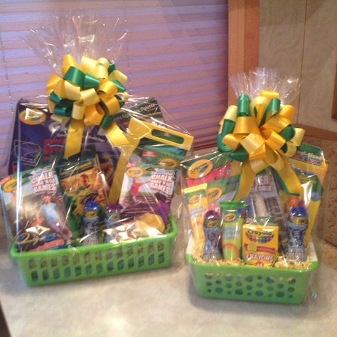 Crayola Gift Basket, Crayola Gift Basket Ideas, Gift Basket For Adults, Lemon Gifts, Raffle Gift Basket Ideas, Craft Gift Basket, Auction Gift Basket Ideas, Fundraiser Baskets, Unique Easter Baskets