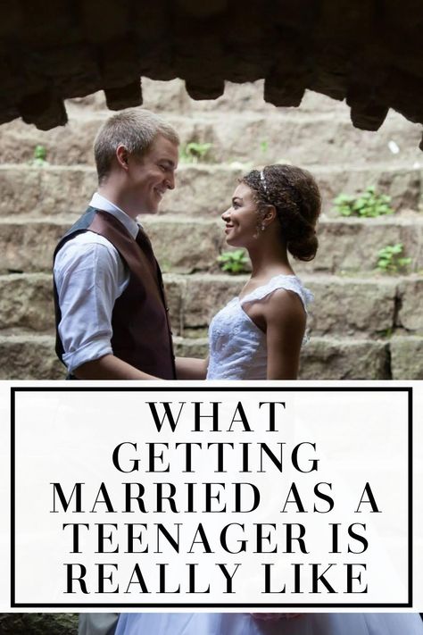 I got married at the ripe age of 19. And no, I’m not stupid. I don’t think that 19 really means 30. I get it. It’s young!!! And because it’s so young I know there are a lot of misconceptions out there about what getting married as a teenager is really like. My goal with this post is not to convince every 17 year old out there to go get hitched. I just want to shed some light on my experience! Married Young Couple, Young Marriage Aesthetic, Young Married Couple Aesthetic, Married Life Aesthetic, Young Couple Wedding, Young Married Couple, Getting Married Young, High School Couples, Young Marriage