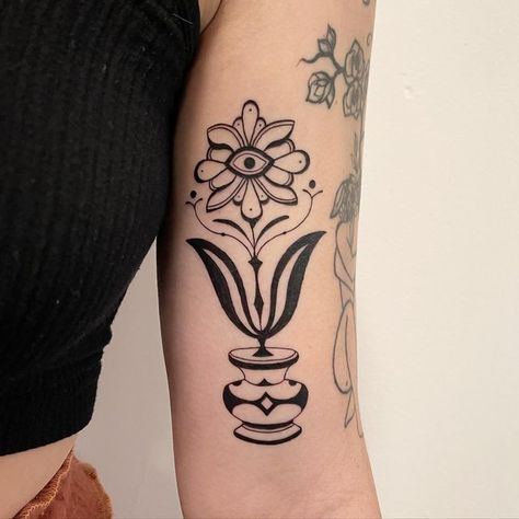 Traditional Tattoo Arm, Aurora Tattoo, Love Yourself Tattoo, Back Of Arm Tattoo, Traditional Tattoo Flowers, Female Tattoo Artists, Indian Tattoo, Line Art Tattoos, Blackwork Tattoo