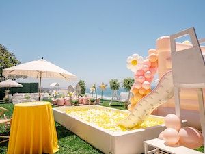 Unique Catering Ideas, Donut Station, Outdoor Kids Party, Birthday Party Rentals, Backyard Kids Party, Party Rental Ideas, Sweet Birthday Party, Birthday Venues, Backyard Birthday Parties