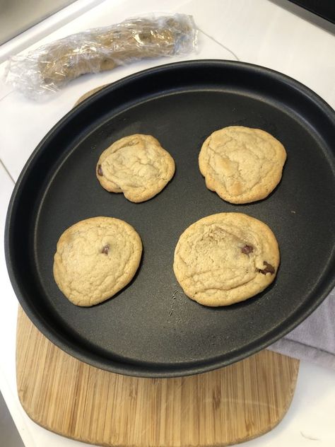 How to bake cookies in the convection microwave How To Bake Cookies, Tollhouse Cookie Recipe, Tollhouse Cookies, Toll House Chocolate Chip, Convection Microwave, Nestle Toll House, Convection Cooking, Fresh Baked Cookies, Roasted Root Vegetables