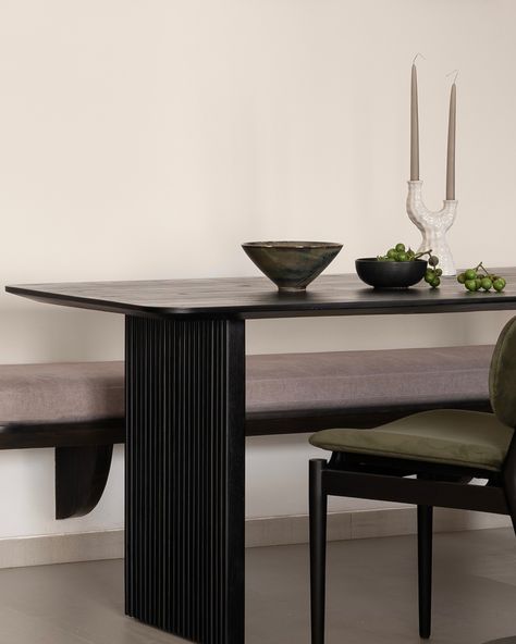 Tranquil dreams - This minimalist dining table, with rich wood texture and sculptural lines paired with a sleek, muted bench and subtle decor, is crafted to create a peaceful and intimate dining experience. The fusion of dark tones and earthy textures reflects the essence of contemporary elegance that runs through every inch of this home. Principal Designers - @saniya_jejani @loharsagar Design Team - @s1ddhant_ @pradnyxa @ar.saloni_jain Shot by - @nayansoni21 (Minimal interior design, ... Dark Dining Table, Minimalist Dining Table, Earthy Textures, Minimal Interior Design, Minimal Interior, Minimalism Interior, Wood Texture, Dining Experiences, Dining Experience