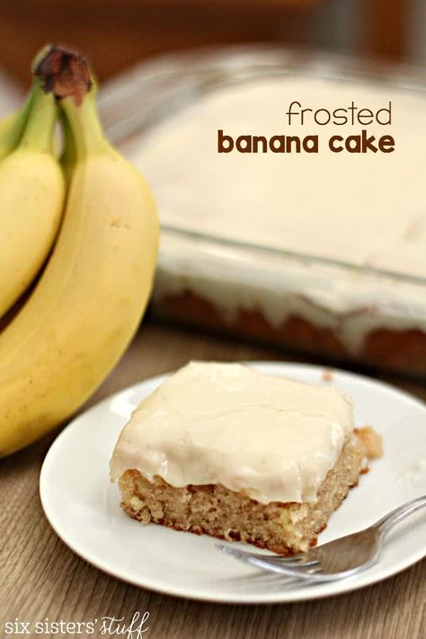 Frosted Banana Cake | Six Sisters' Stuff Best Ever Banana Cake, Banana Sheet Cakes, Best Banana Cake, Vanilla Frosting Recipes, Brown Butter Frosting, Banana Cake Recipe, Butter Frosting, Vanilla Frosting, Köstliche Desserts