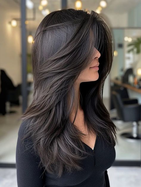 Long Layered Curly Haircuts, Queen Hairstyles, 2024 Haircut, Layered Haircuts With Bangs, Haircuts For Long Hair With Layers, Layered Haircuts For Medium Hair, Hairstyles For Layered Hair, Long Layered Haircuts, Haircuts For Medium Hair