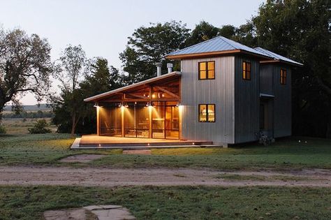 Cowboy Bunkhouse, Storage Container Homes, House Pictures, Box House, Container Buildings, Building A Container Home, Container Architecture, Casa Container, Shipping Container House