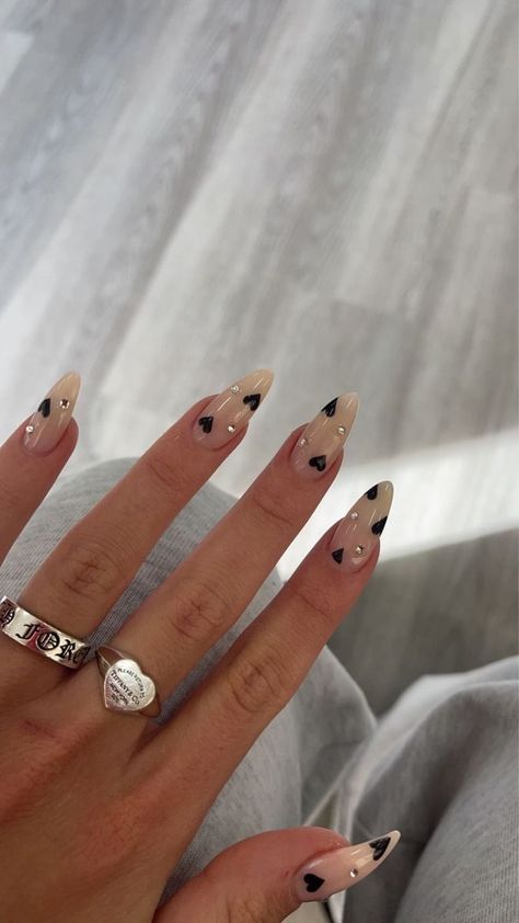 Kutek Disney, Edgy Nails, Smink Inspiration, Minimal Nails, Makijaż Smokey Eye, Heart Nails, Classy Nails, Funky Nails, Pretty Acrylic Nails