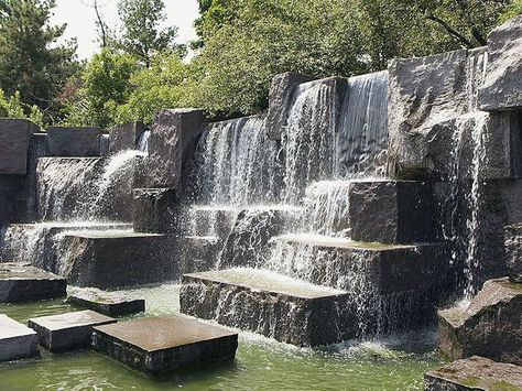 FDR Memorial Lawrence Halprin, Waterfall Park, Pool Pond, Waterfall Landscape, Waterfall Wall, Concrete Sculpture, Water Walls, Water Falls, Fish Ponds