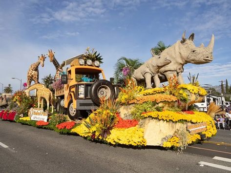 S.D. Zoo Safari Park's Rose Parade Float Is Award Winner | Encinitas, CA Patch Safari Float Parade, Jungle Parade Float Ideas, Float Designs Parade, San Diego Safari Park, Carnival Floats, Tournament Of Roses Parade, Pride 2024, Safari Kids, Endangered Wildlife