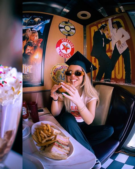 Moonlite Diner (@moonlitediner) • Instagram photos and videos Diner Senior Pictures, Old Diner Photoshoot, Diner Aesthetic Photoshoot, Diner Photography, 70s Academia, Diner Photoshoot, Club Photoshoot, 70s Photoshoot, Photo Editing Styles