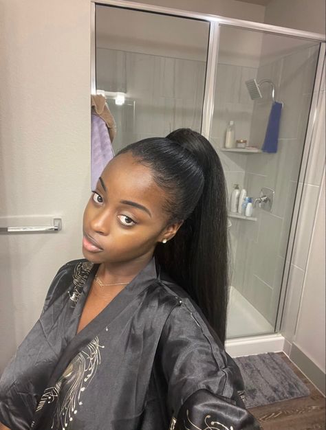 Straight Drawstring Ponytail Hairstyles, Ponytail Hairstyles For 4c Hair, Straight Ponytail Black Women, Black Woman Ponytail, Diy Buns, Bridesmaid Ponytail, Straight Ponytail Hairstyles, Dream Hairstyles, Long Ponytail Hairstyles