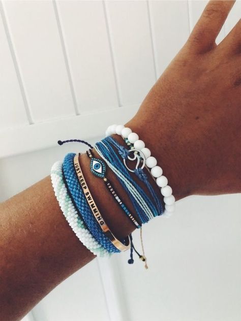 Pinterest: @chloechristner Summer Accessories Jewelry, Surfergirl Style, Diy Ring, Preppy Jewelry, Beach Bracelets, Summer Fashion Beach, Summer Bracelets, Cute Bracelets, Diy Schmuck