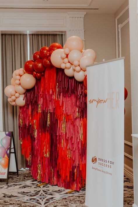 This eye-catching backdrop adds texture and fun to any event, with cascading fringes that create a dynamic, festive atmosphere—perfect for photos, parties, or any celebration that needs a little extra flair! 🎉 Event Backdrops, Fringe Wall, Event Backdrop, Custom Balloons, Balloon Design, Event Marketing, Best Part Of Me, Photo Gallery, Photo Galleries