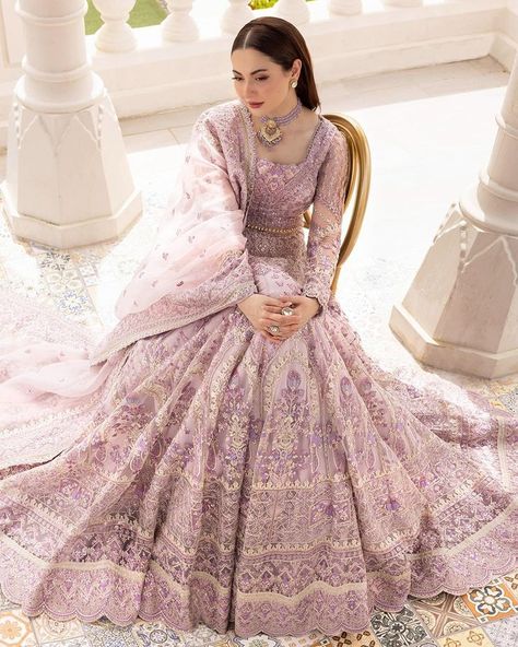 Faiza Saqlain (@faizasaqlain) • Instagram photos and videos Lilac Lehenga, Haniya Amir, Faiza Saqlain, Hania Aamir, Pakistani Lehenga, Choli Dress, Contemporary Bridal, Bright Color Dresses, Hania Amir