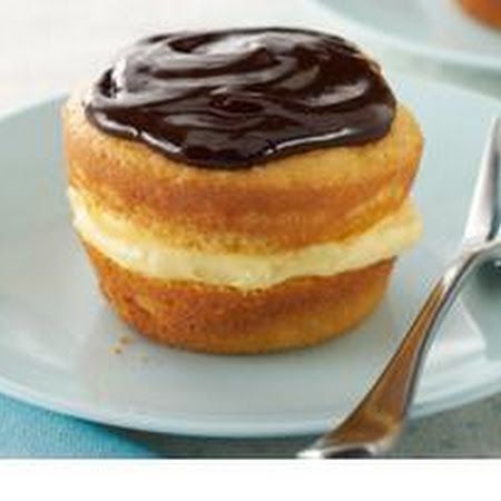 Boston Cream Pie Minis Boston Creme Pie, Boston Cream Cupcakes, Boston Cream Pie Cupcakes, Dessert Inspiration, Resipi Kek, Boston Cream Pie, Boston Cream, Jell O, Kraft Recipes