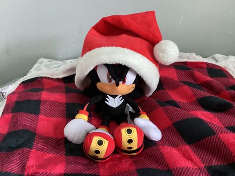 Shadow The Hedgehog, The Hedgehog, Happy Holidays, Sonic, Holidays, Bed, Black