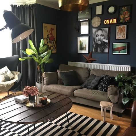 Football Presentation, Dark Walls Living Room, Chocolate Walls, Stiffkey Blue, Farrow & Ball, Dark Living Rooms, Elegant Living Room Design, Dark Walls, Dark Wall