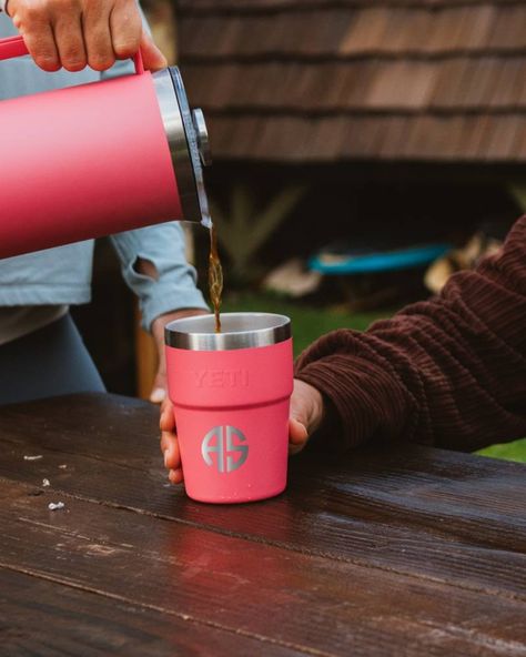 YETI Tropical Pink Color Collection Yeti Cup Designs, Drink Bucket, Yeti Cup, Yeti Tumbler, Pink Collection, Diy Tumblers, Latest Colour, Kids Water Bottle, Wine Chiller