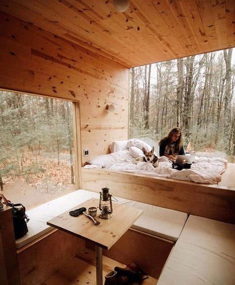 Casa Container, Tiny Cabin, Monteverde, Tiny House Cabin, Tiny House Living, House Built, Tiny Home, Tiny House Design, Tiny Living