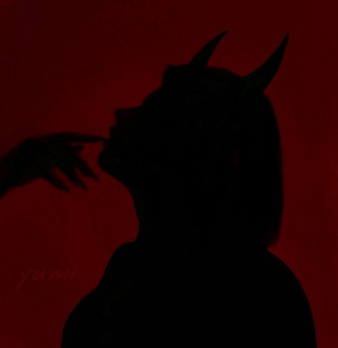 Demon And Angel Aethstetic, Black Pictures, Valentines Wallpaper Iphone, Devil Aesthetic, Dark Red Wallpaper, I See Red, Discord Pfp, Aesthetic Red, Angel Aesthetic