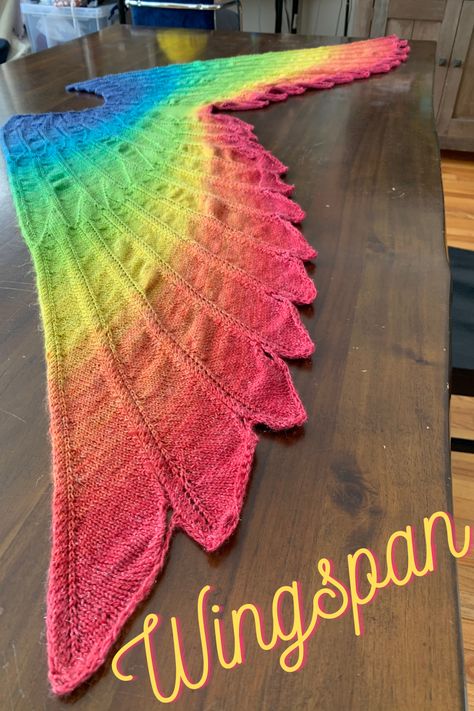 Crochet Wingspan Shawl, Crochet Wings Shawl, Crochet Feather Shawl, Ombre Yarn Crochet Ideas, Wing Shawl Crochet Pattern, Crochet Wings Free Pattern, Crochet Feathers Free Pattern, Wingspan Shawl, Crochet Wings