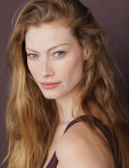 Alyssa Sutherland, actress portraying Princess Auslaug on "Vikings" Alyssa Sutherland, Vogue Australia, Strawberry Blonde, Clint Eastwood, Blue Hair, Redheads, Brisbane, Character Inspiration, Red Hair