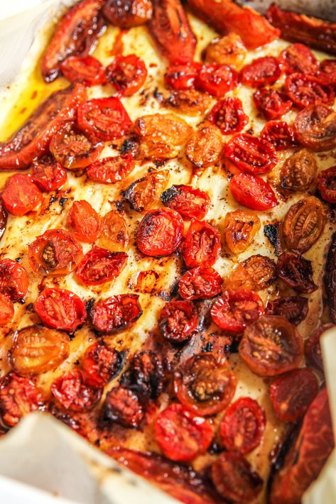 Oven roasted balsamic tomatoes in a baking dish Balsamic Roasted Tomatoes Oven, Balsamic Tomatoes, Roasted Grape Tomatoes, Cherry Tomato Recipes, Oven Roasted Tomatoes, Roasted Artichoke, Slow Roasted Tomatoes, Canning Food, Tomatoes Recipe