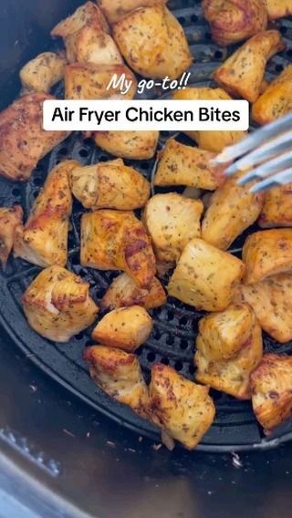 Air Fryer Chicken Bites, Air Fryer Recipes Videos, Delicious Chicken Recipes, Easy Summer Dinners, Usa Food, Healthy Summer Dinners, Air Fryer Recipes Chicken, Fast Healthy Meals, Air Fryer Healthy