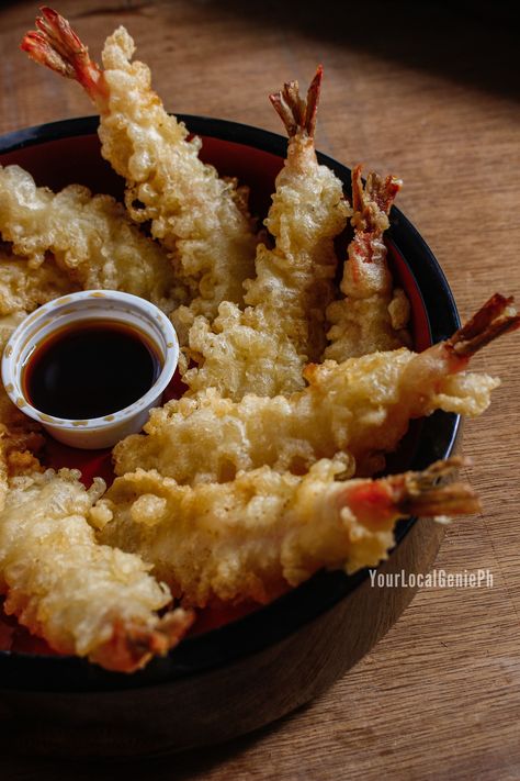 If you haven't tried tempura you are really missing out! Japanese Food Tempura, Tempura Plating, Tempura Photography, Denji Aesthetic, Fried Tempura, Plating Inspiration, Japanese Tempura, Sushi Ideas, Japanese Food Photography