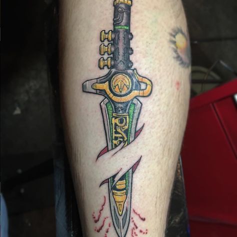 Green Ranger Tattoo, Power Rangers Tattoo, Ranger Tattoo, Dragon Dagger, Tommy Oliver Power Rangers, Green Power Ranger, Tommy Oliver, Green Ranger, Dagger Tattoo