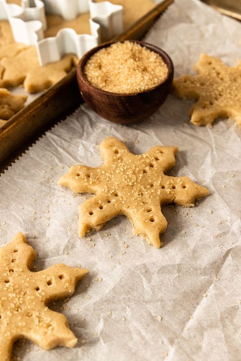 Brown Sugar Shortbread Recipe - Good Things Baking Co Brown Sugar Shortbread Cookies, Shortbread Cutout Cookies, Cutout Cookie Recipe, Brown Sugar Shortbread, Brown Sugar Cookie Recipe, Cutout Cookie, Brown Sugar Oatmeal, Short Bread, Cut Out Cookie Recipe