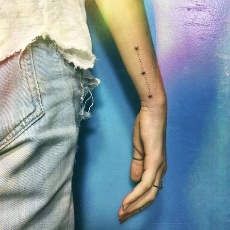 Orions Belt Tattoo, Orion Belt, Belt Tattoo, Orion Tattoo, Tattoos 2023, Small Star Tattoos, Orion's Belt, Traditional Sleeve, Thai Tattoo