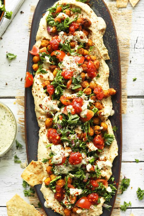 Chickpea Shawarma, Shawarma Spices, Vegan Appetizers Recipes, Parsley Salad, Vegan Party, Salad Vegan, Vegan Appetizers, Hummus Recipe, Roasted Chickpeas