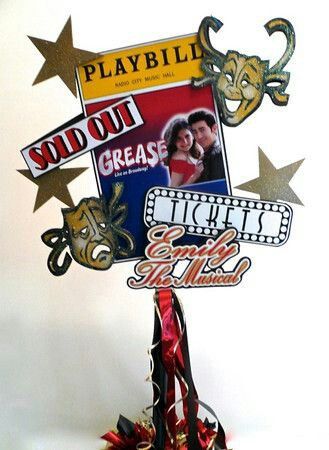 Centerpiece inspiration Broadway Musicals Party, Broadway Sweet 16, Tony Awards Party, Broadway Theme, Theatre Party, Broadway Party, 40th Bday Ideas, Mitzvah Themes, Bar Mitzva