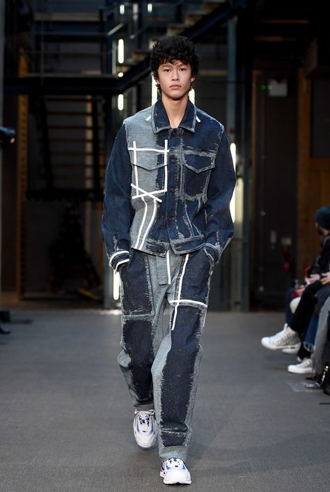 LFWM AW19 - PRONOUNCE Utility Wear, London Fashion Week Mens, Fashion London, 2019 Runway, Mens Outfit Inspiration, Creation Couture, Men Fashion Casual Outfits, Streetwear Men Outfits, Mens Winter Fashion