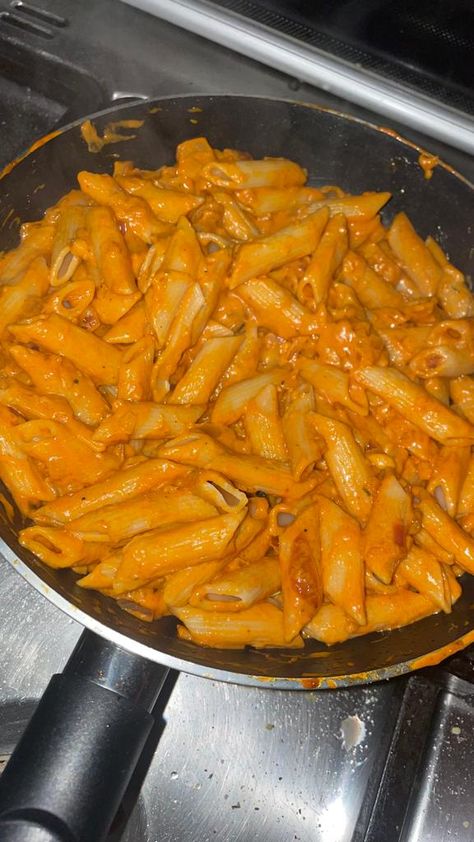 Cooking Snapchat, Cooking Snap, Period Cravings, Pink Pasta, Delicious Food Image, Quick Lunch Recipes, Italian Pasta Dishes, Kawaii Cooking, Vegetarian Snacks Recipes