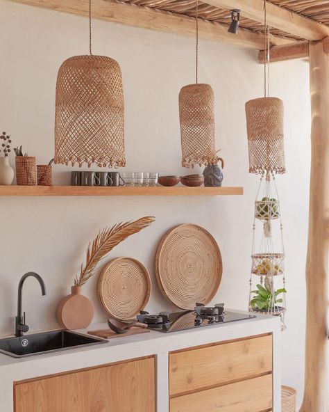 Bali Style Home, Bali House, Rattan Pendant, Inspire Me Home Decor, Boho Kitchen, Boho Home, Design Kitchen, Kitchen Styling, Decoration Design