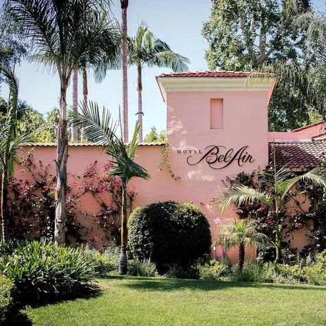 Best Places for Weekend Trips near Los Angeles - Hotel Bel Air Bel Air Los Angeles, Bel Air California, Ojai Valley Inn, Los Angeles Aesthetic, Ojai Valley, Hotel Bel Air, Wolfgang Puck, Los Angeles Hotels, Los Angeles Travel