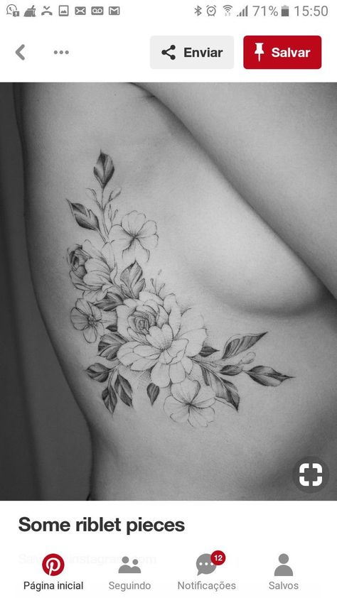 Flower Tattoos Rose, Flower Hip Tattoos, Tatuaje Cover Up, Flower Tattoo On Ribs, Botanical Tattoos, Hip Tattoo Designs, Tattoos Beautiful, Tattoos Rose, Tattoo S