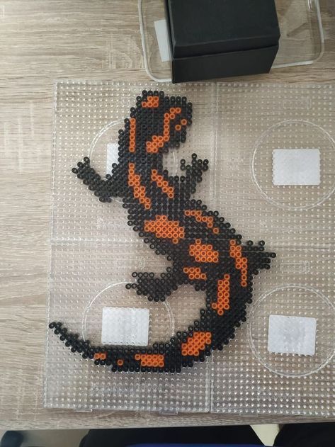 Gecko Bead Pattern, Perler Bead Bearded Dragon, Gecko Perler Bead Pattern, Bearded Dragon Perler Beads, Lizard Perler Bead Patterns, Gecko Pixel Art, Perler Bead Animal Patterns, Perler Bead Patterns Sea Animals, Perler Bead Snake