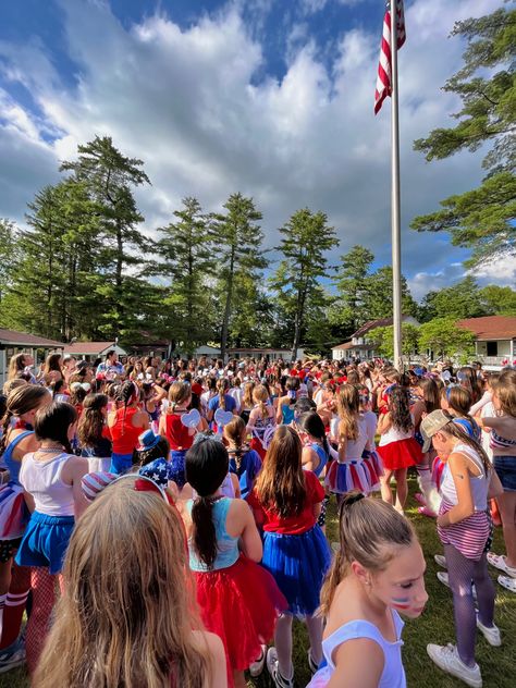 Tyler Hill Camp, American Camp Aesthetic, American Summer Camp Aesthetic, Camp America Counselor, Camp America Aesthetic, Summer Camp America, Summer Camp Usa, Camp Counselor Aesthetic, American Summer Camp