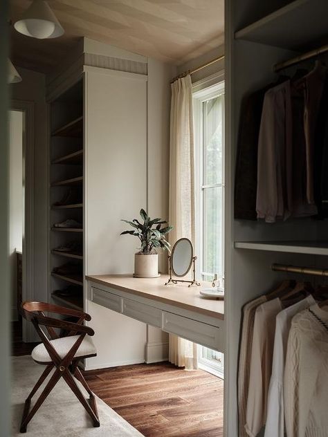 Closet Between Windows, Walk In Robe With Window, Vanity In Walk In Closet, Small Walk In Closet With Vanity, Makeup Vanity In Front Of Window, Walk In Closet Office Ideas, Walk In Closet With Window, Vanity In Front Of Window, Closet Vanity Ideas