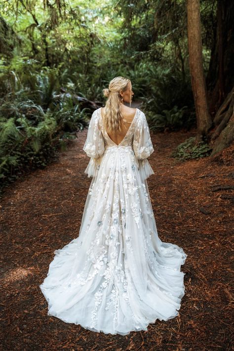 Romantic Floral Lace Boho Wedding Dress with Blouson Sleeves Short Front Long Back Wedding Dress, Long Sleeve Ethereal Wedding Dress, Poet Sleeve Wedding Dress, Forest Wedding Dress, Long Sleeve Wedding Dress Boho, Ethereal Wedding Dress, Wedding Dresses Whimsical, Boho Wedding Gowns, Fairy Wedding Dress