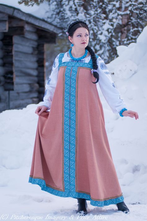 Russian sarafan in wool/silk, with wool and metallic trim, worn over an embroidered blouse - blouse from ACross Ukraine etsy shop Russian Sarafan, Russian Traditional Clothing, Damsel In This Dress, Sca Garb, Popular Costumes, Finnish Fashion, Dress History, Long Kaftan, Medieval Dress