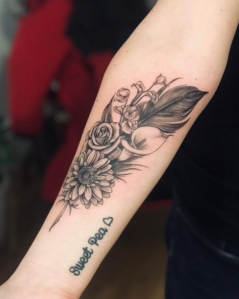 Feather And Flower Tattoo, Forearm Cover Up Tattoos, Feminine Shoulder Tattoos, Floral Back Tattoos, Native Tattoos, Remembrance Tattoos, Flower Clock, Feather Tattoo Design, Anklet Tattoos