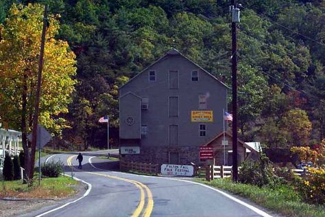 Pennsylvania Aesthetic, Hometown Aesthetic, Midwest Core, Slasher Summer, Rural Pennsylvania, American Aesthetic, Perry County, Mountain Aesthetic, Small Town America