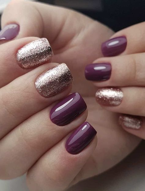 Looking for elegant burgundy nails with designs or glitter? You’ll love this list of burgundy and rose gold nails for every day wear or a special occasion. There’s short and simple almond nails, extravagant acrylic manicures with rose gold foil, glittery French tips, and everything in between! Burgundy Nail Designs, Rose Gold Nails Design, Mauve Nails, Orange Nail Designs, Glitter Accent Nails, Marble Nail Designs, Gold Glitter Nails, Rose Gold Nails, Burgundy Nails